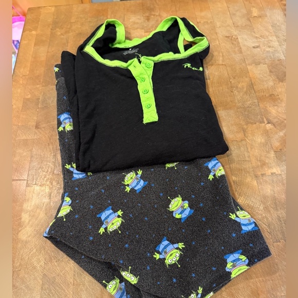 Disney Other - Disney Pixar Toy Story Black and Green Alien Pajama Set Shorts &Tank Top Sz 2X
